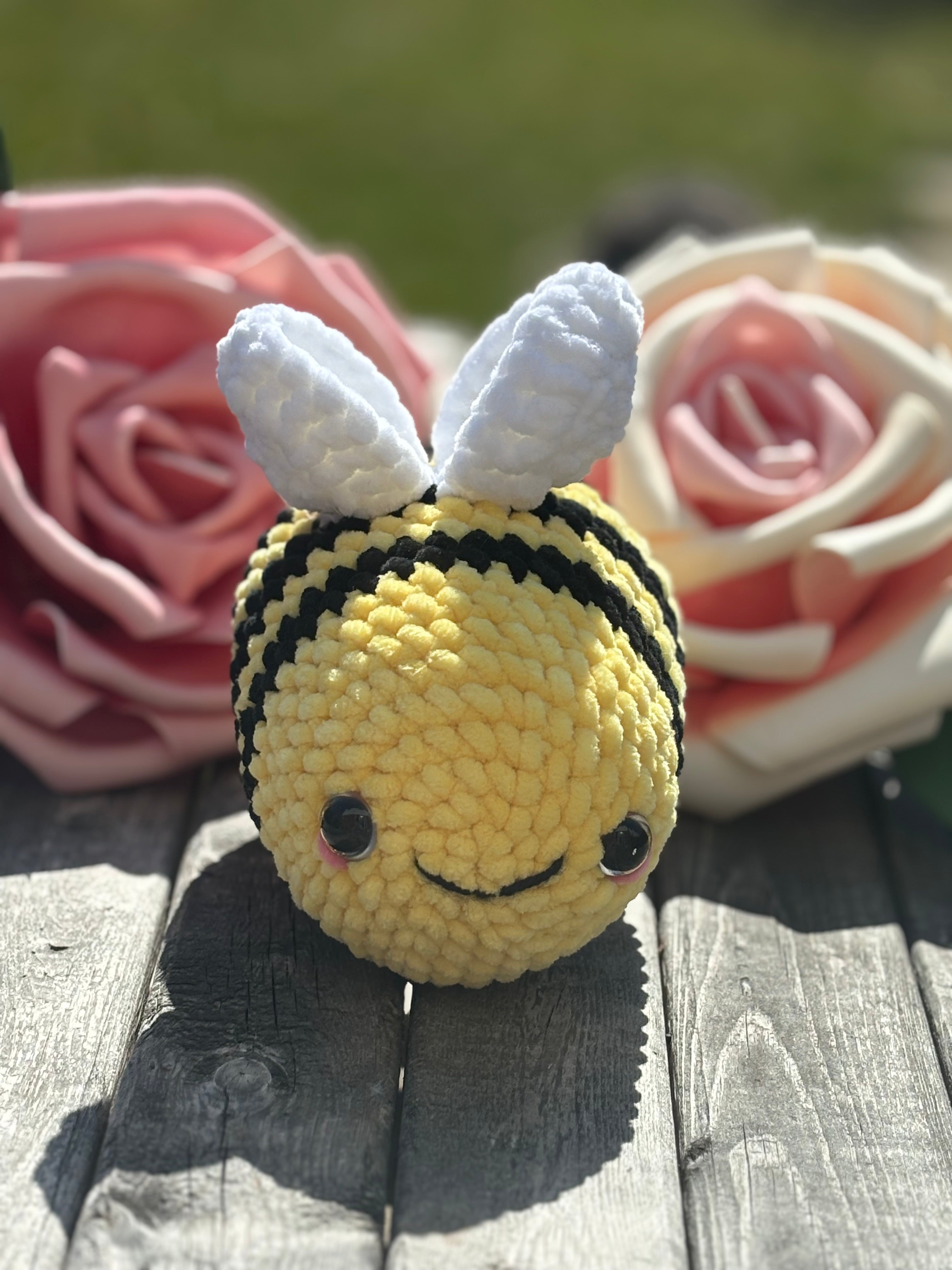 Rob-Bee Plushie