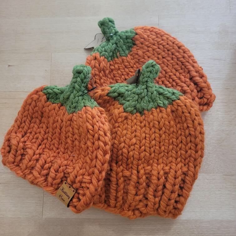 **NEW - Pumpkin Hat